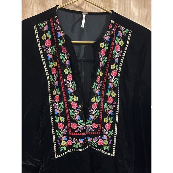 Free People Always Forever Black Velvet Embroidered Tunic Dress Sz XS TP - Picture 4 of 8